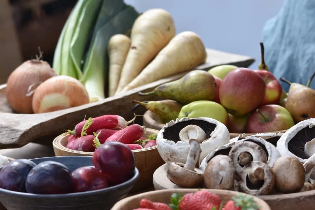 Jakie warzywa pasują do wołowiny, aby wzbogacić smak potraw?